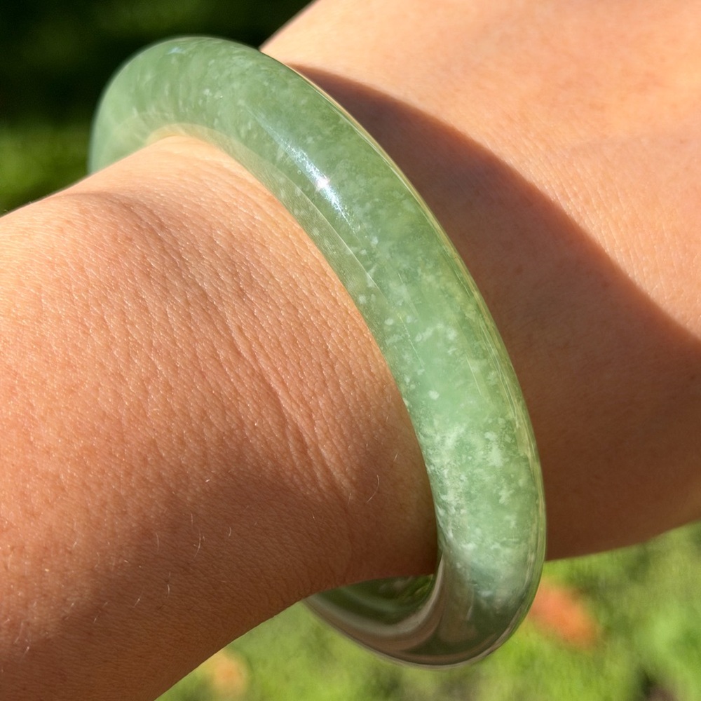 62mm inner diameter green xiuyu jade bangle 0771 - Picture 11 of 12